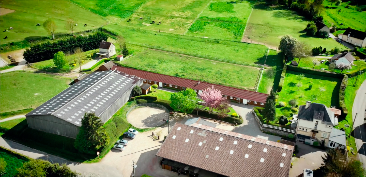 Vue aérienne Gîte de groupes Haras Sainte Eugénie